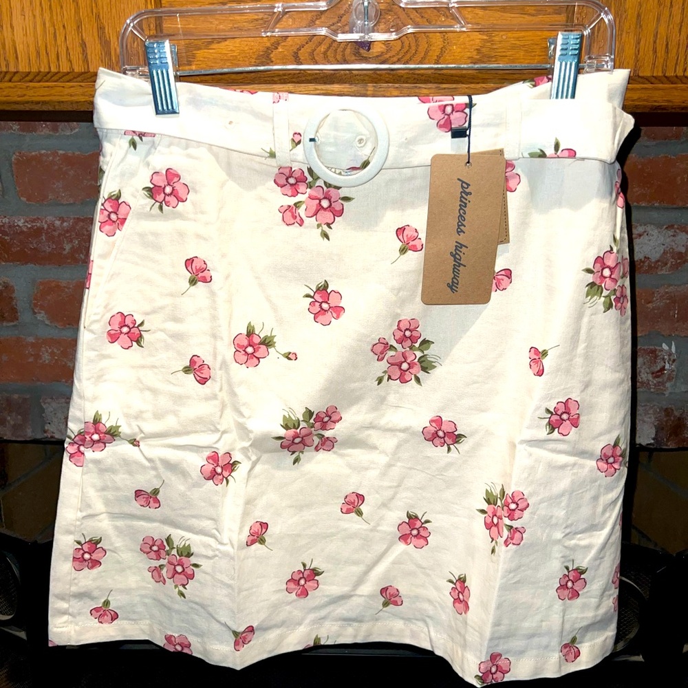 NWT Princess Highway Skirt